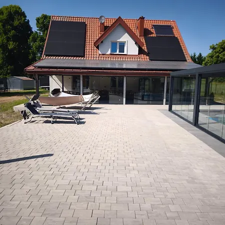 Ferienhaus Dom Z Basenem I Sauną Ika