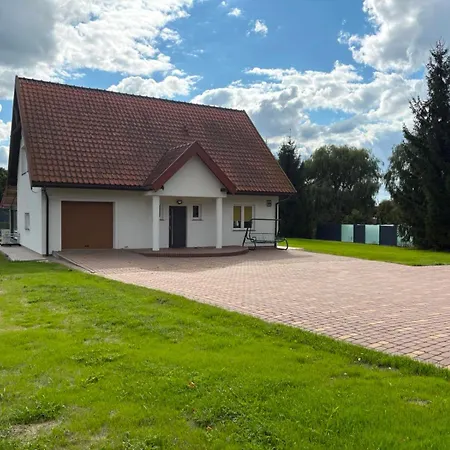 Dom Z Basenem I Sauna Ika